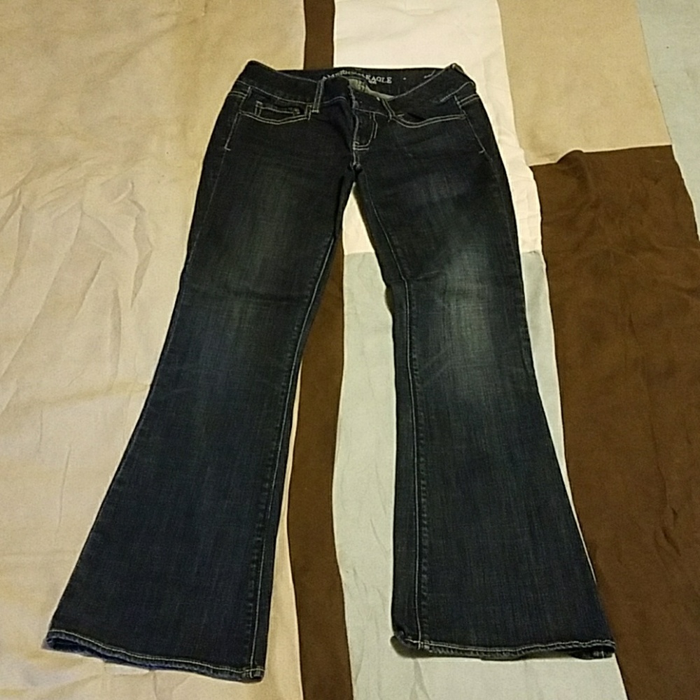 Like new American Eagle artist jeans